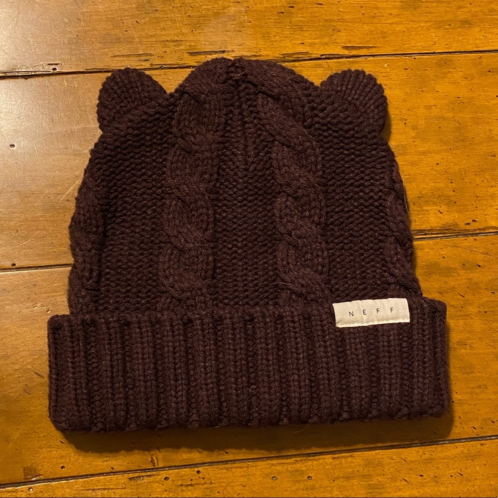 Neff beanie. EUC